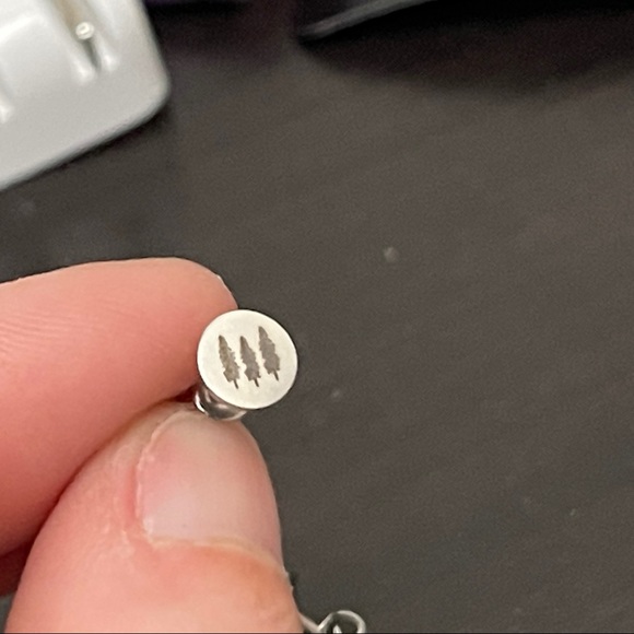 Tiny pine tree stud earrings - Picture 3 of 5